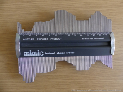 Mimic Instant Shape Tracer