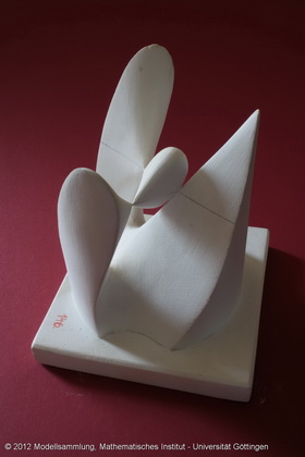 Cubic surface with with a biplanar and 2 real conic double points