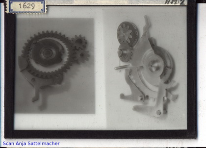 Slide belonging to the Hamann-Manus calculating machine