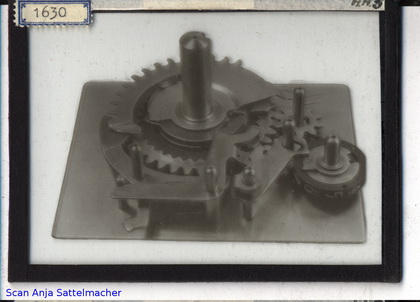 Slide belonging to the Hamann-Manus calculating machine