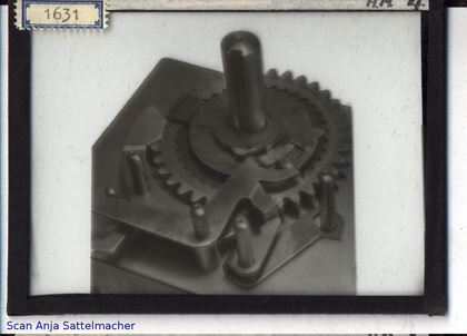 Slide belonging to the Hamann-Manus calculating machine