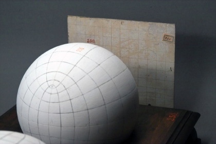 Conform mapping of the ellipsoid on the sphere