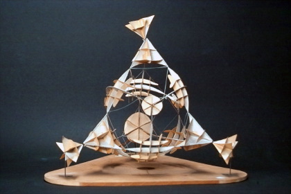 Surface of 5. order with many symmetry attributes