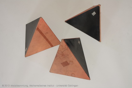 Grosser Pyramidenstumpf