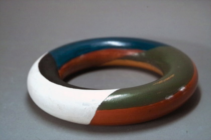Wooden ring with 7 neighbouring areas