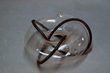 Clover leaf sling on torus