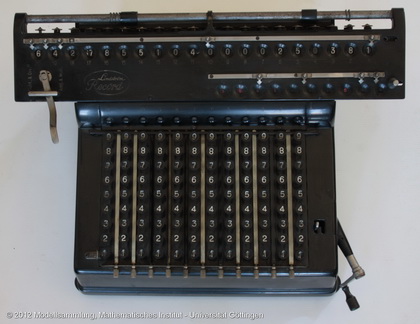 Calculating machine Lindström Record