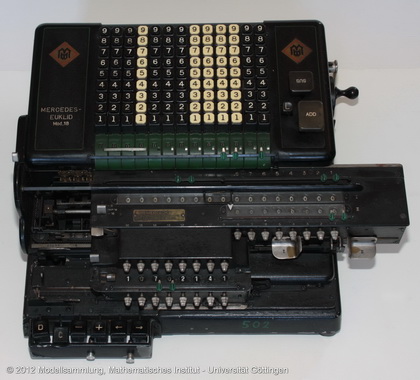 Electric calculating machine  Mercedes-Euklid Mod. 18.