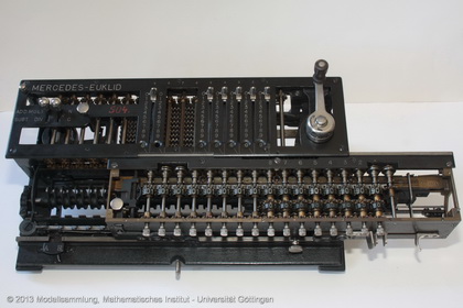 Model of the calculating machine Mercedes-Euklid