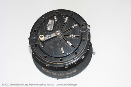 Calculating machine Mercedes