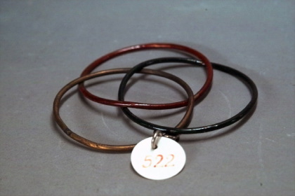 Three rings that are devoured with each other, but not pairwise