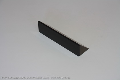 Mirror ruler according to Reusch