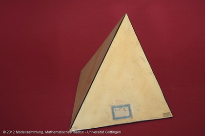Crystal model made of cardboard