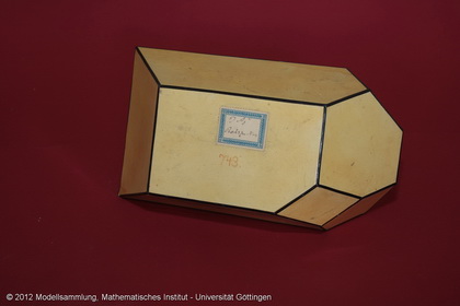 Crystal model made of cardboard