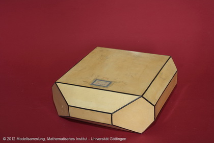 Crystal model made of cardboard