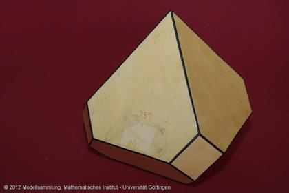 Crystal model made of cardboard